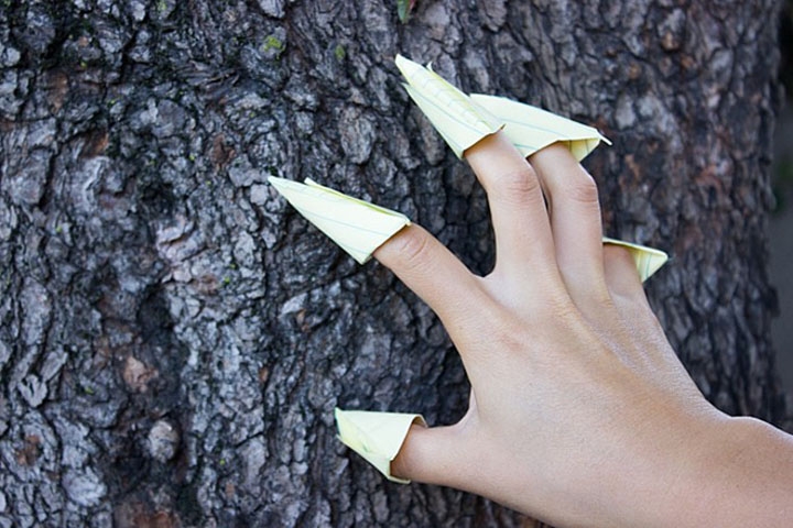 Как сложить коготь из бумаги оригами на палец