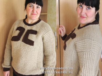 Женский свитер связан английской изнаночной вязкой