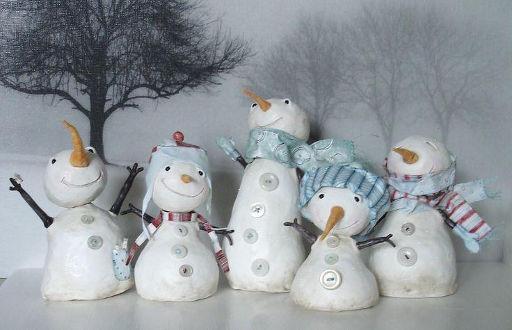 Снеговик на Новый год своими руками из подручных материалов шаг 49