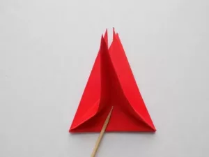 поделка-оригами-из-папир-схемы-и-пошаговая-инструкция-для-начинающих-мастеров-132-300x225.webp