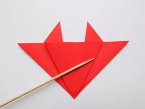 поделка-оригами-из-бумаги-схемы-и-пошаговая-инструкция-для-начинающих-мастеров-29-300x225.webp