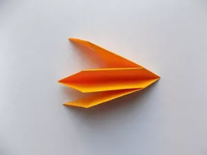 поделка-оригами-из-бумаги-схемы-и-пошаговая-инструкция-для-начинающих-мастеров-44-300x225.webp